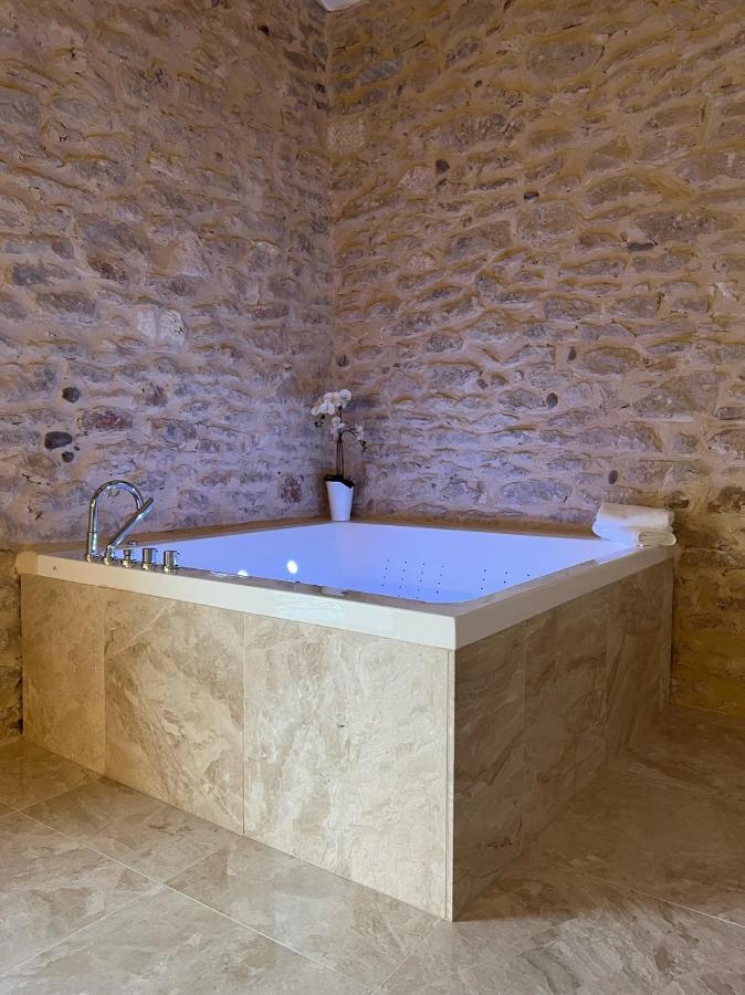 Domaine De La Trinite Montpellier - Aeroport - Plages - Arena - Zenith Saint-Aunes Ngoại thất bức ảnh